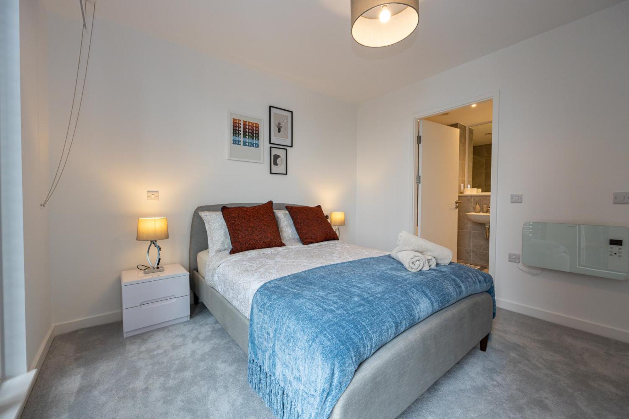 Pet Friendly 2Br Near Station By Asquare Letting Apartment Манчестър Екстериор снимка